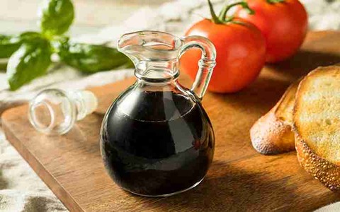 تصویر 4 از سرکه خرما اصیل با شرایطی دقیق و تقویت کننده گوارش